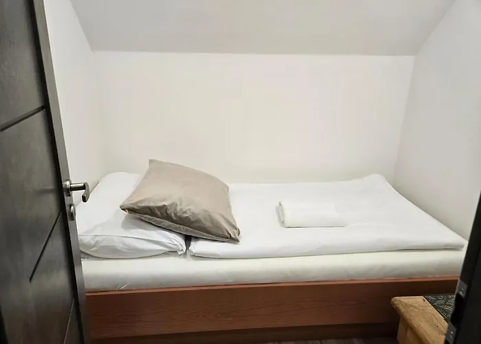 Gočár Eliška Kamenicky Senov